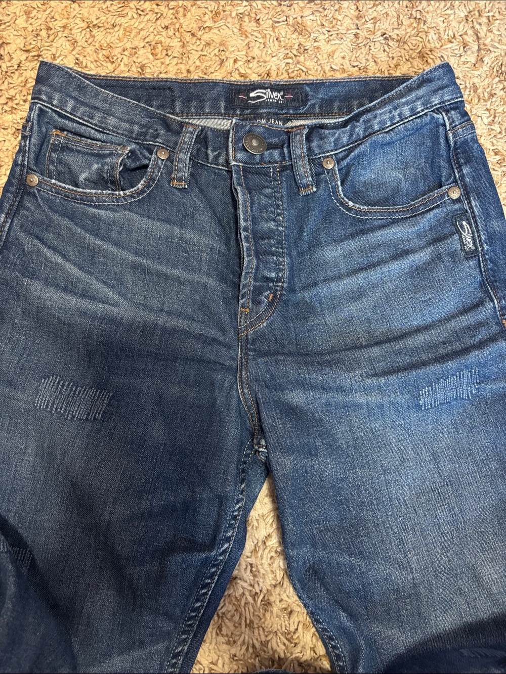 Silver brand mom jeans. Size 26